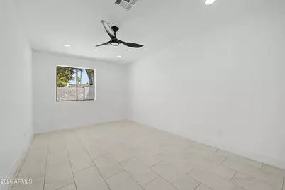 13016 N 1st Place, Phoenix, AZ 85022 - Photo 32