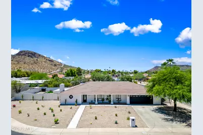 13016 N 1st Place, Phoenix, AZ 85022 - Photo 1