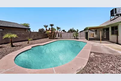 8717 W Clarendon Avenue, Phoenix, AZ 85037 - Photo 10