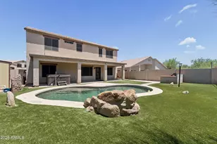 1028 S 240th Dr, Buckeye, AZ 85326 - Photo 8