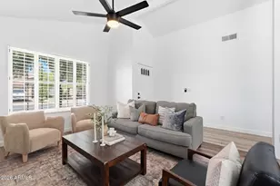 4366 E Sandia St, Phoenix, AZ 85044 - Photo 4