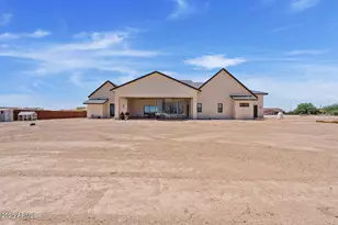 774 W Silverdale Rd, San Tan Valley, AZ 85143 - Photo 40