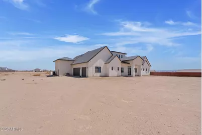 774 W Silverdale Road, San Tan Valley, AZ 85143 - Photo 2