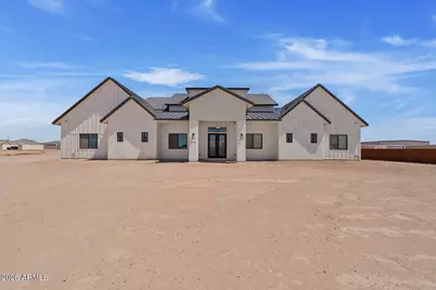 774 W Silverdale Road, San Tan Valley, AZ 85143 - Photo 2