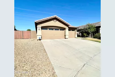 21 N 122nd Avenue, Avondale, AZ 85323 - Photo 1