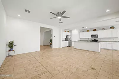5612 N 109th Avenue, Phoenix, AZ 85037 - Photo 10