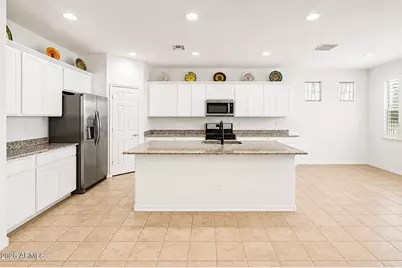 5612 N 109th Avenue, Phoenix, AZ 85037 - Photo 8