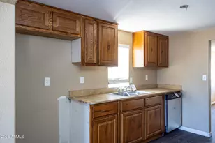 548 W Dewey Ave, Coolidge, AZ 85128 - Photo 8