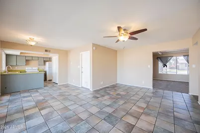 2812 S Cottonwood Drive, Tempe, AZ 85282 - Photo 8
