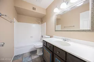 2812 S Cottonwood Dr, Tempe, AZ 85282 - Photo 20
