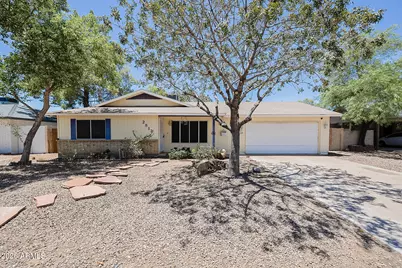 2812 S Cottonwood Drive, Tempe, AZ 85282 - Photo 2