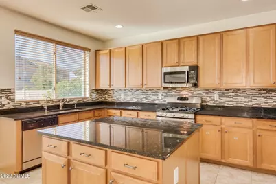 5733 W Plum Road, Phoenix, AZ 85083 - Photo 10