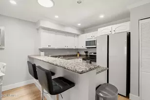 12440 N 20th St, Phoenix, AZ 85022 - Photo 4