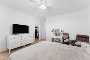 12221 W Desert Ln, El Mirage, AZ 85335 - Photo 14