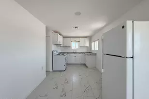 308 E Date Ave, Casa Grande, AZ 85122 - Photo 8