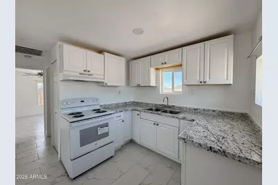 308 E Date Avenue, Casa Grande, AZ 85122 - Photo 10