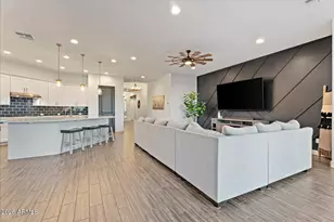 4711 N 212th Dr, Buckeye, AZ 85396 - Photo 12