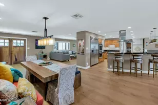 323 W Butler Dr, Phoenix, AZ 85021 - Photo 8