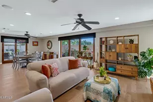323 W Butler Dr, Phoenix, AZ 85021 - Photo 14