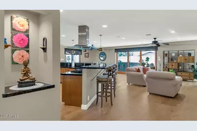 323 W Butler Drive, Phoenix, AZ 85021 - Photo 12