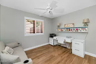 323 W Butler Dr, Phoenix, AZ 85021 - Photo 26