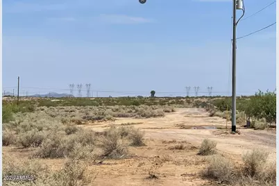7825 S 350th Avenue #-, Tonopah, AZ 85354 - Photo 2