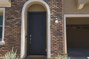1160 E Marlin Dr, Chandler, AZ 85286 - Photo 2