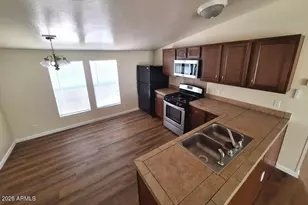 249 S Winterhaven, Mesa, AZ 85204 - Photo 12
