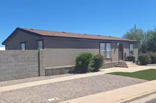 249 S Winterhaven, Mesa, AZ 85204 - Photo 2