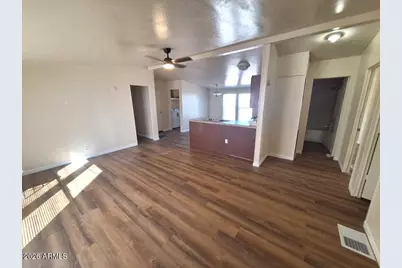 249 S Winterhaven --, Mesa, AZ 85204 - Photo 8