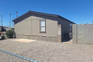 249 S Winterhaven, Mesa, AZ 85204 - Photo 4