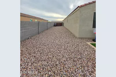 37067 N Lokai Drive, San Tan Valley, AZ 85140 - Photo 24