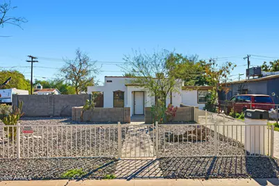 2047 E Virginia Avenue, Phoenix, AZ 85006 - Photo 1