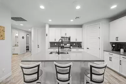 17439 W Charter Oak Road, Surprise, AZ 85388 - Photo 8