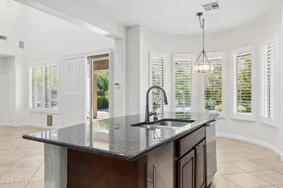 3722 E Zachary Drive, Phoenix, AZ 85050 - Photo 10