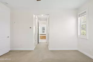 3722 E Zachary Dr, Phoenix, AZ 85050 - Photo 42
