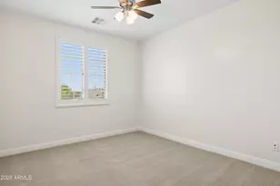 3722 E Zachary Dr, Phoenix, AZ 85050 - Photo 42