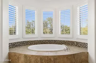 3722 E Zachary Dr, Phoenix, AZ 85050 - Photo 36