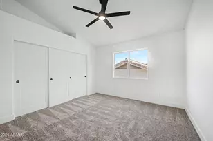 517 S Rock Harbor Dr, Gilbert, AZ 85233 - Photo 22