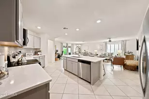 17776 W Oberlin Way, Surprise, AZ 85387 - Photo 28