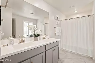 17776 W Oberlin Way, Surprise, AZ 85387 - Photo 8