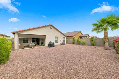 17776 W Oberlin Way, Surprise, AZ 85387 - Photo 12