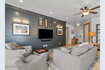 4587 E Barbarita Court, Gilbert, AZ 85234 - Photo 8