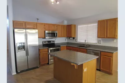 853 E Constitution Drive, Chandler, AZ 85225 - Photo 4