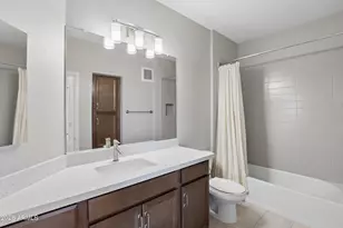2511 W Queen Creek Rd, Chandler, AZ 85248 - Photo 48