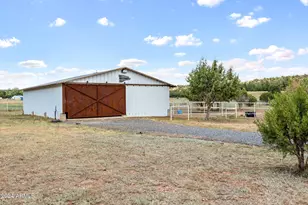 5247 Az-260 Hwy, Pinedale, AZ 85934 - Photo 46