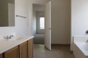 1042 E Canyon Way, Chandler, AZ 85249 - Photo 18
