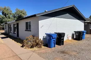 2730 E Willetta St, Phoenix, AZ 85008 - Photo 4