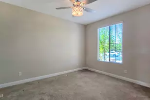 25609 N 163rd Dr, Surprise, AZ 85387 - Photo 8