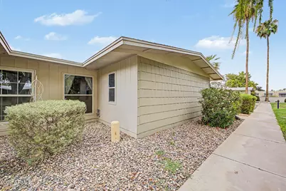 17062 N 106th Avenue, Sun City, AZ 85373 - Photo 6